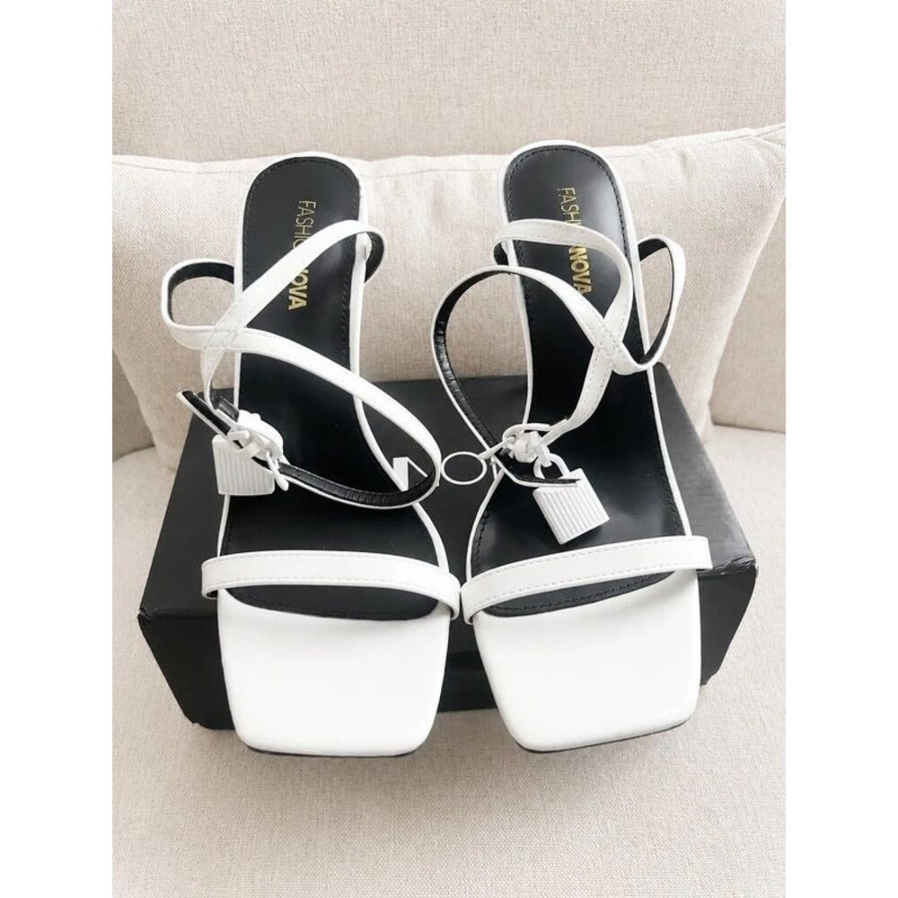 Fashion Nova Narala29 White Strappy Stiletto Heels Women’s Size 8.5 Square Toe